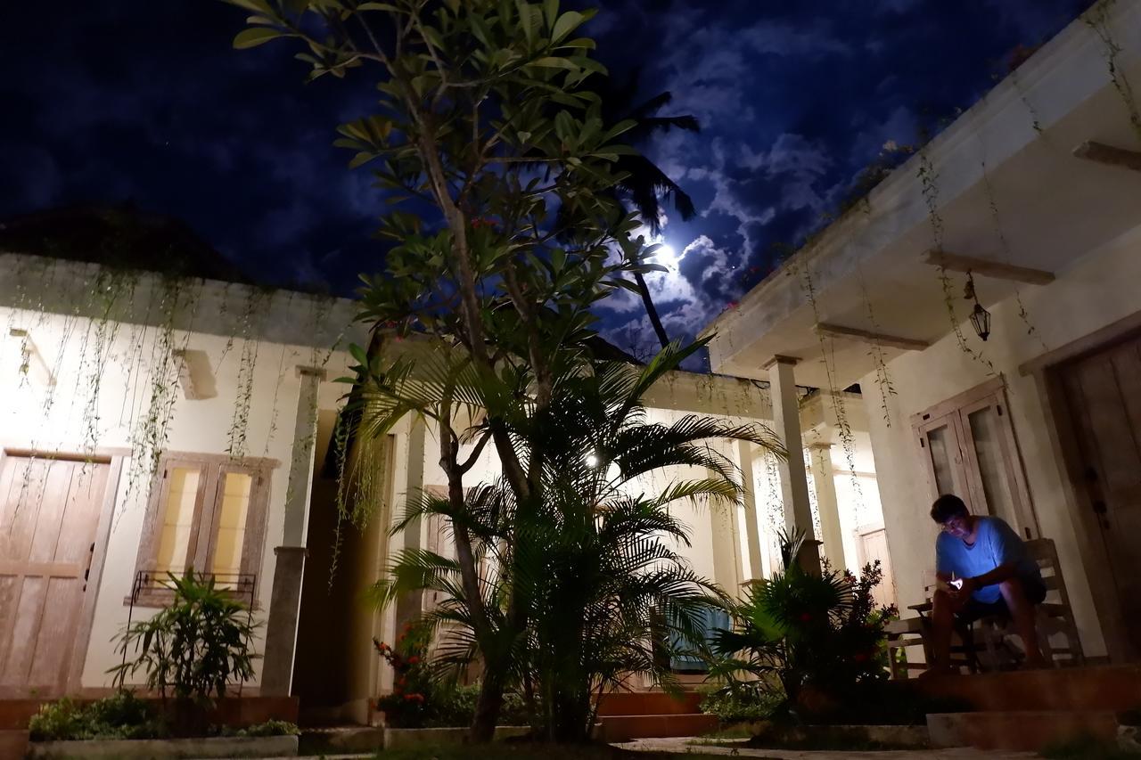 Mango 5 Hotel Amed  Ngoại thất bức ảnh