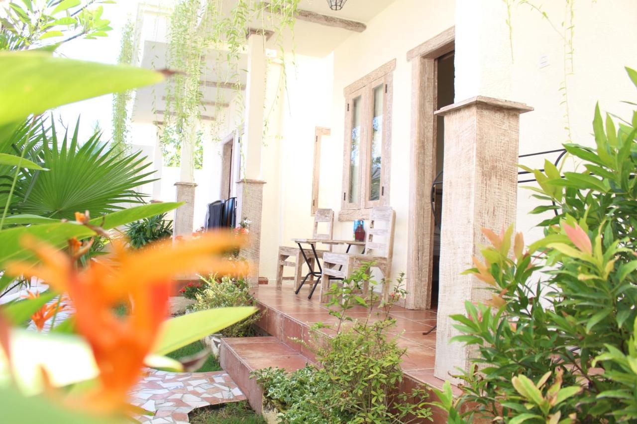 Mango 5 Hotel Amed  Ngoại thất bức ảnh