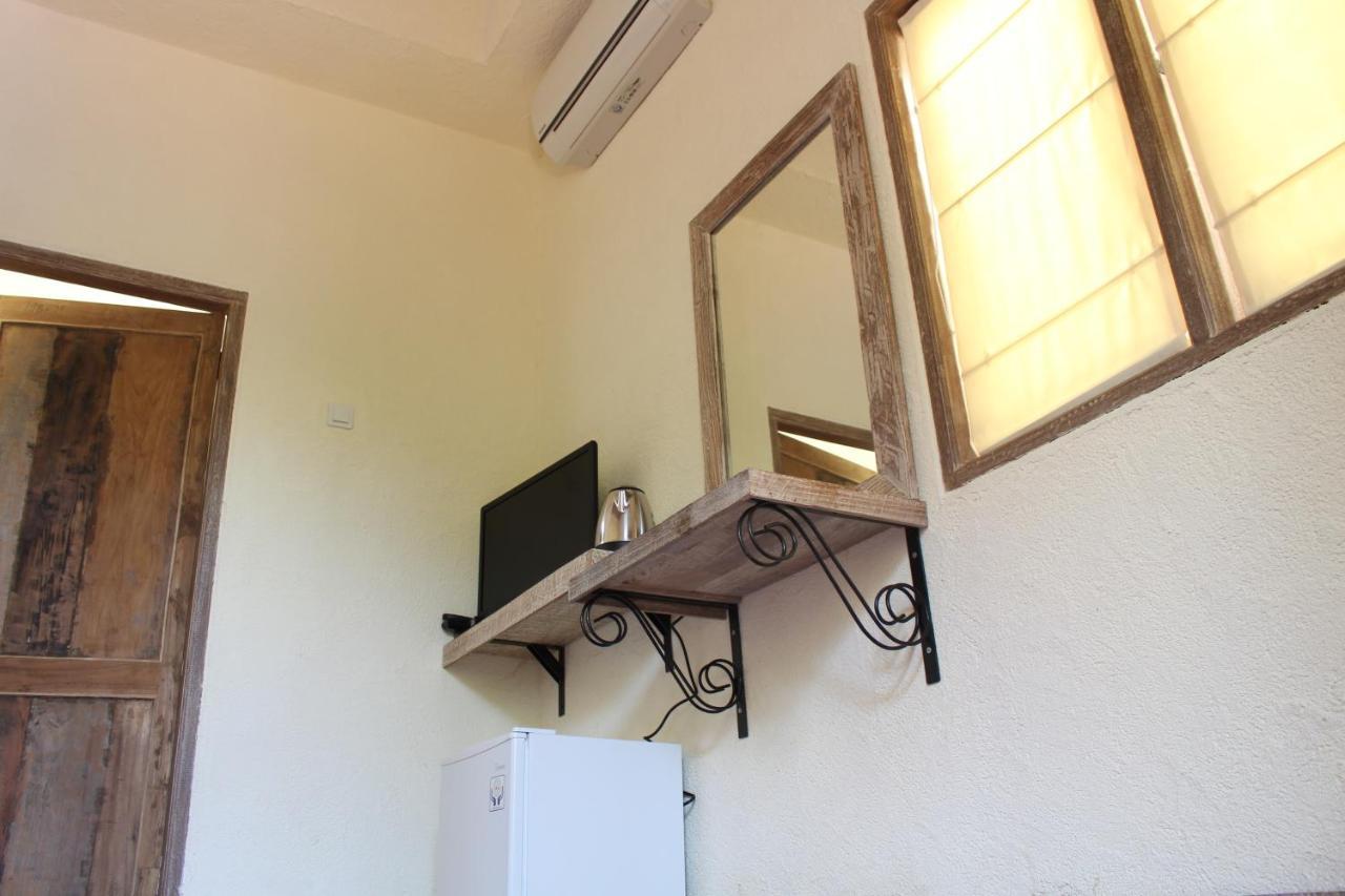 Mango 5 Hotel Amed  Ngoại thất bức ảnh